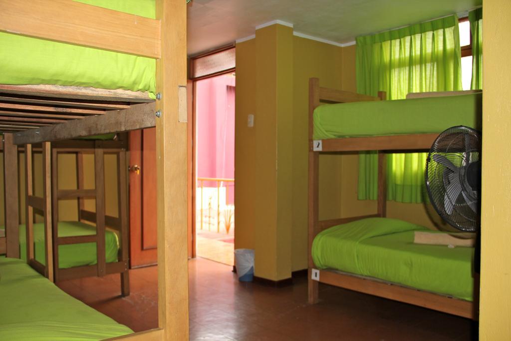 The House Project Backpackers Lima Habitación foto