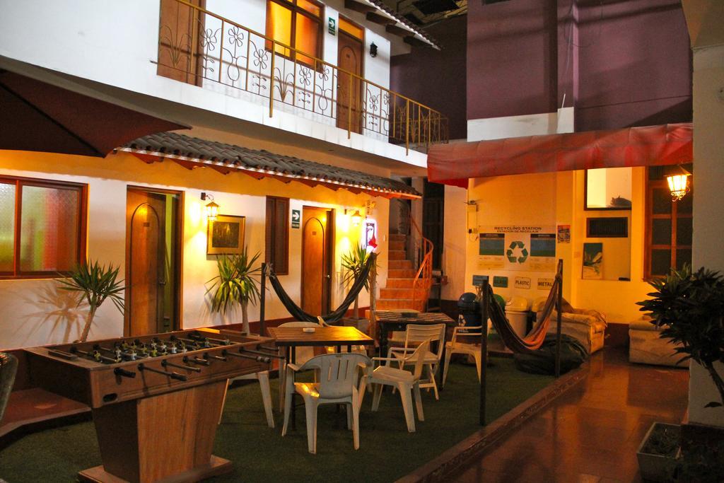 The House Project Backpackers Lima Habitación foto